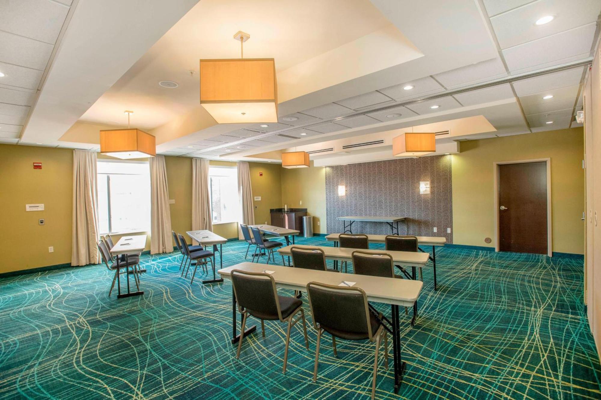 Springhill Suites By Marriott Pueblo Downtown Exterior photo